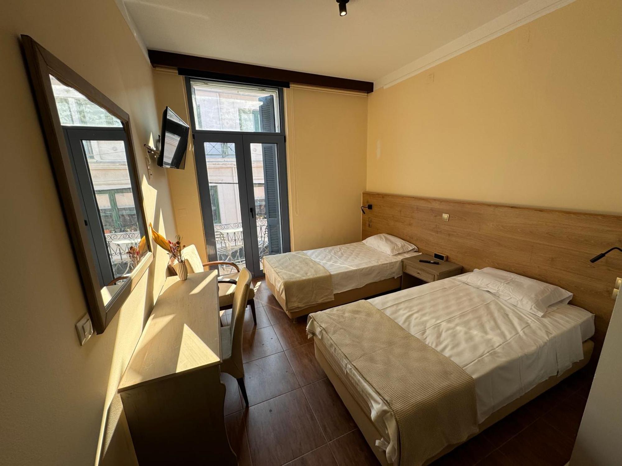 Alley Rooms Mytilíni Zewnętrze zdjęcie